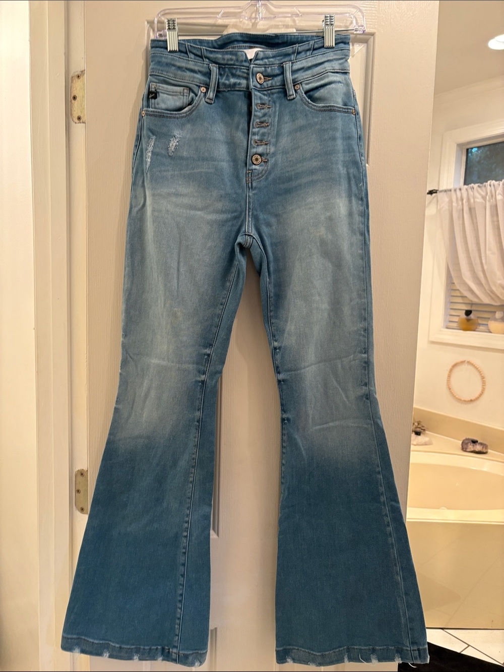 NWOT KanCan Light Wash High-Rise Button-Flare Jeans